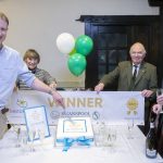 Cutting the cake